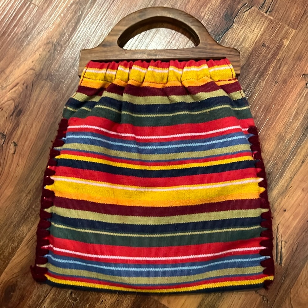 Abercrombie striped wooden handle handbag